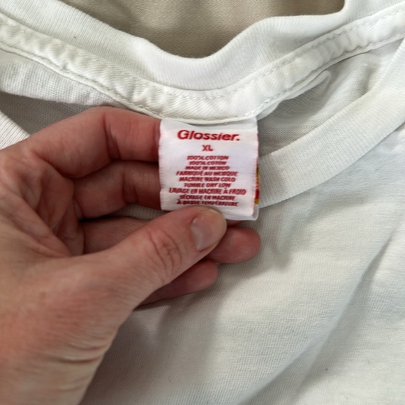 Glossier Graphic White bday T-Shirt - Picture 3 of 4